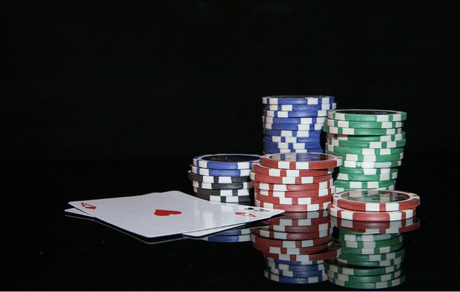 Blackjack Strategy Guide: Top Tips for Cutting the House Edge