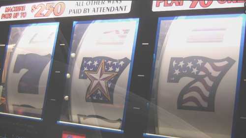 The Psychology of Gambling: How Casinos Influence Player Decisions