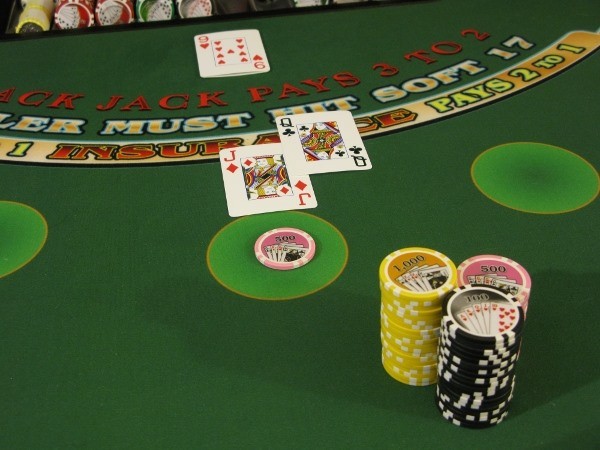 The High Roller shows a 20 The High Roller shows a 20