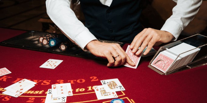 Blackjack vs. Poker: Which Casino Game Should You Play?