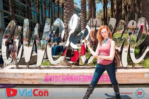 STAR STRUCK at VIDCON 2018!