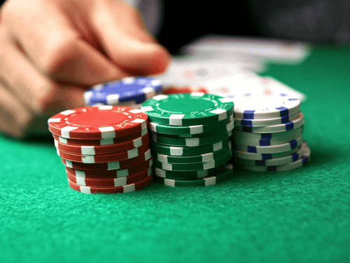 Top 5 Tricks for Dealing a Better Texas Hold’Em Game