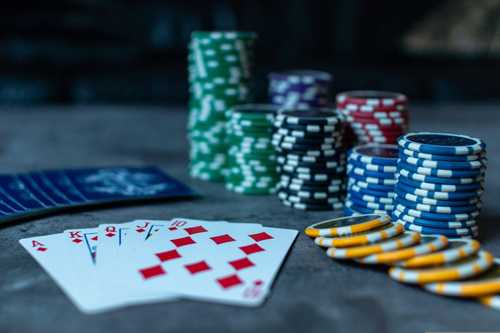 10 Best Poker Books to Master the Game