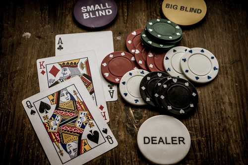 Virtual, Land-Based, or Online Poker?
